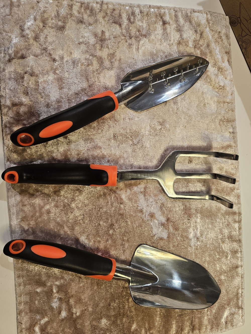 Garden Tools - Set of 3 - Picture 2 of 6